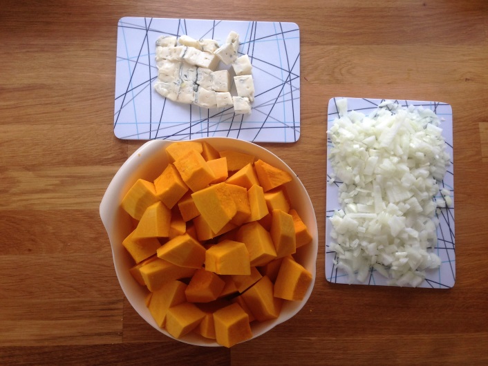 kleingeschnippelt Kürbissuppe